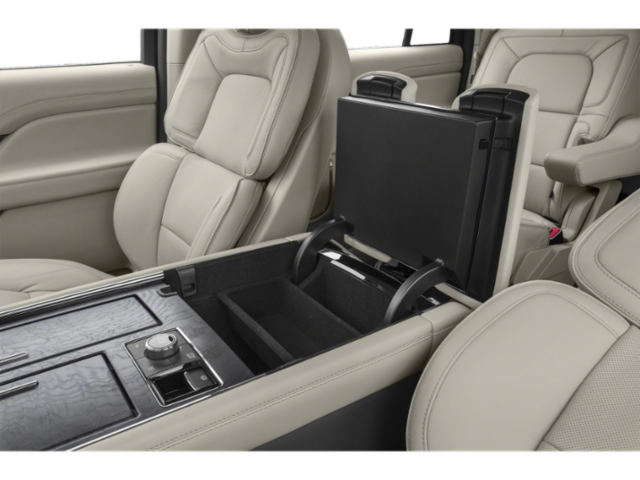 2018 Lincoln Navigator L Select