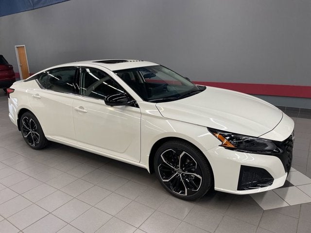 2026 Nissan Altima SR