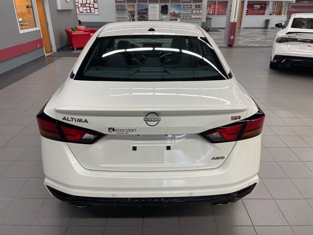 2026 Nissan Altima SR