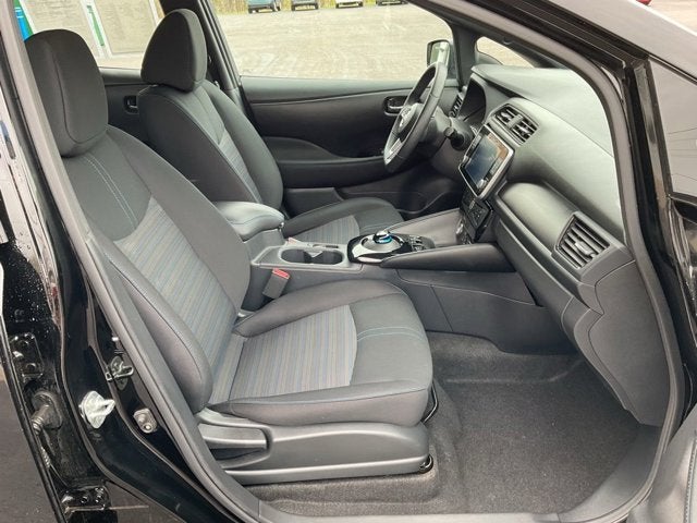 2025 Nissan LEAF SV PLUS