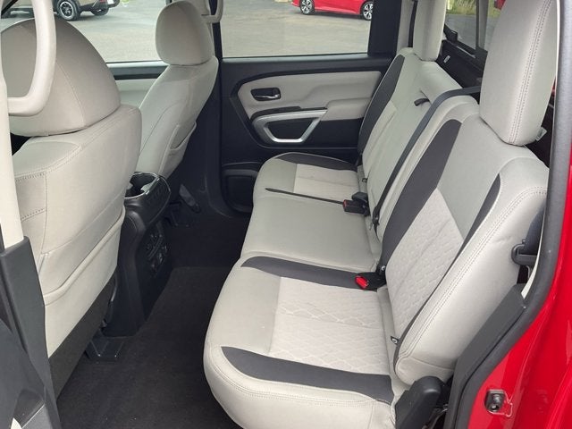 2024 Nissan Titan XD SV