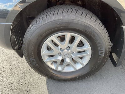 2018 Nissan Frontier SV V6