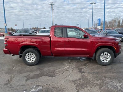 2024 Nissan Frontier SV