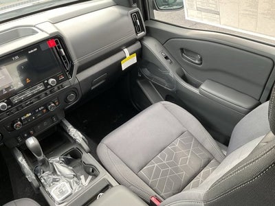 2027 Nissan Frontier Crew Cab SV