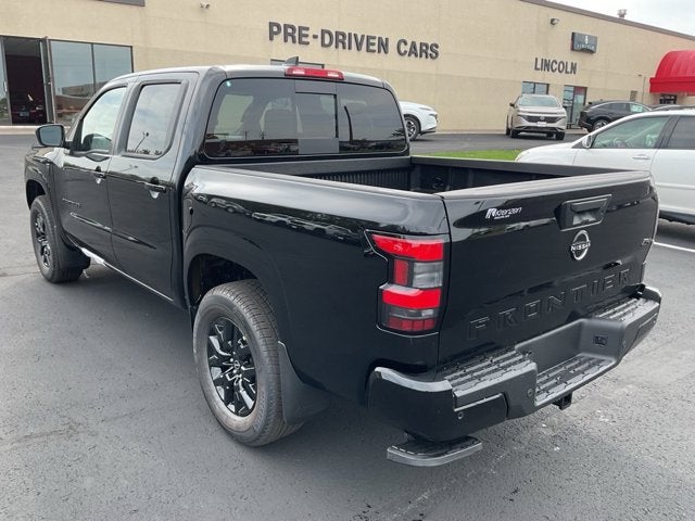 2027 Nissan Frontier Crew Cab SV