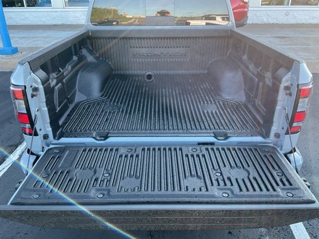 2027 Nissan Frontier Crew Cab SV