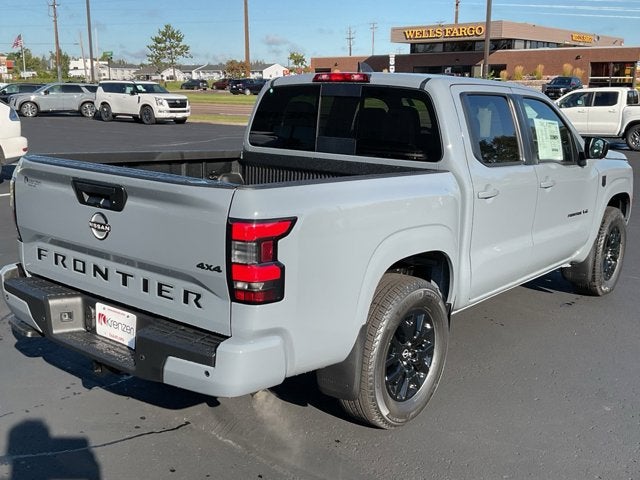 2027 Nissan Frontier Crew Cab SV