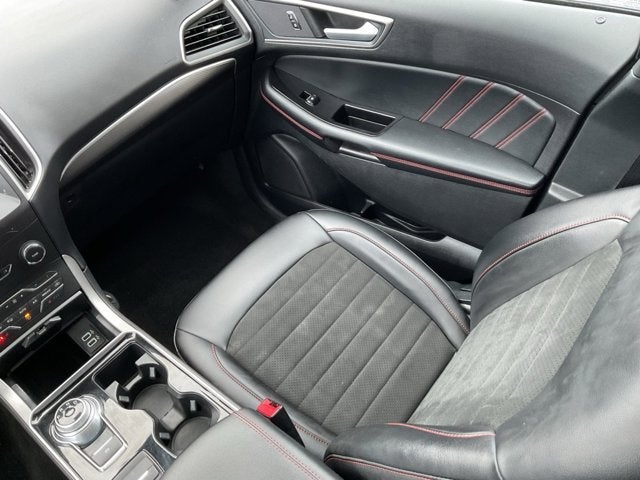 2020 Ford Edge ST Line