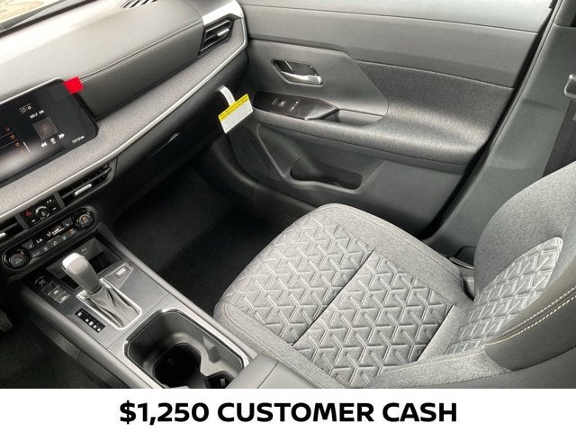 2027 Nissan Kicks SV
