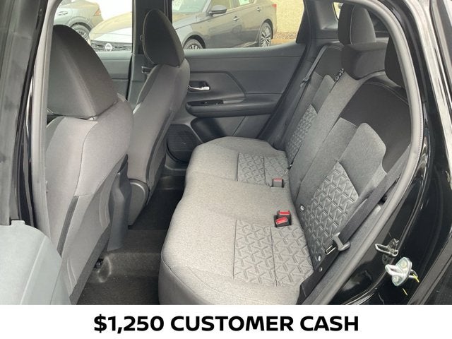 2027 Nissan Kicks SV