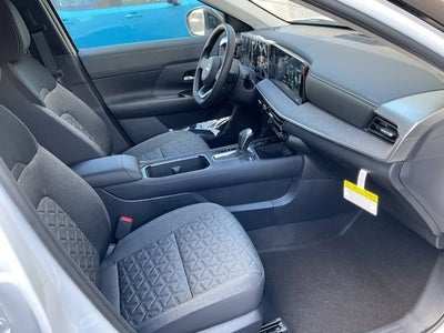 2027 Nissan Kicks SV