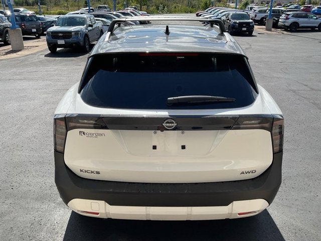 2027 Nissan Kicks SV