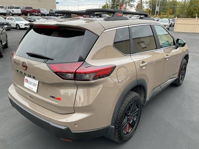 2025 Nissan Rogue Rock Creek