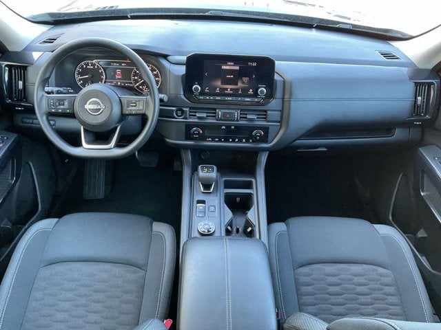 2025 Nissan Pathfinder S