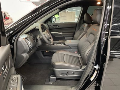 2025 Nissan Pathfinder Rock Creek®