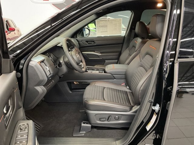 2025 Nissan Pathfinder Rock Creek®