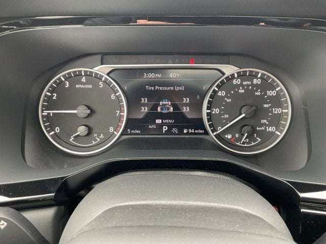 2026 Nissan Pathfinder SV