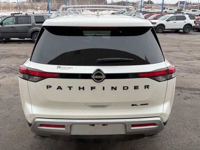 2024 Nissan Pathfinder SL
