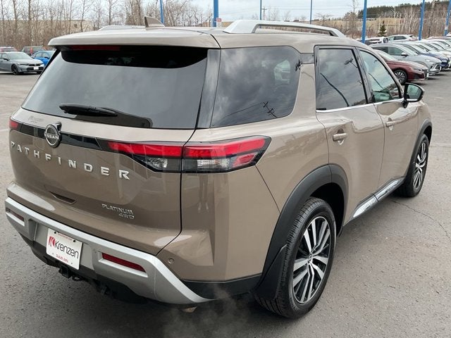2023 Nissan Pathfinder Platinum