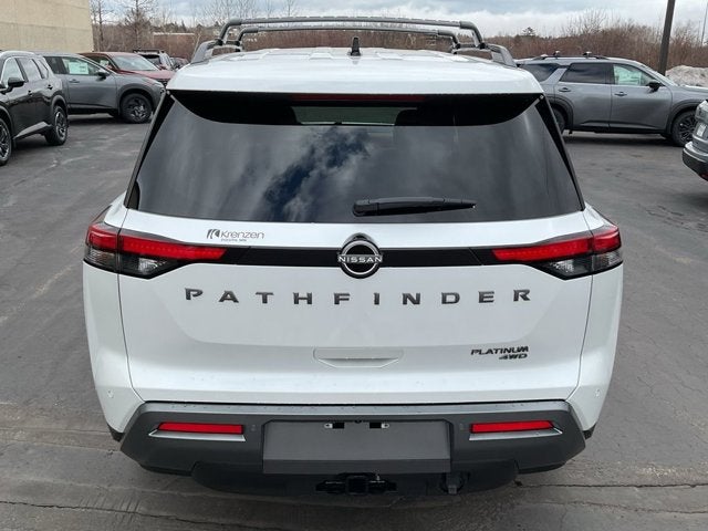 2026 Nissan Pathfinder Platinum