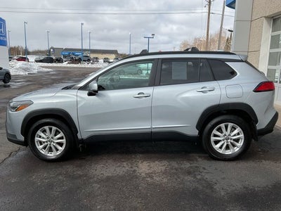 2023 Toyota Corolla Cross LE