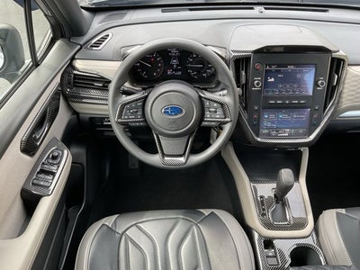 2025 Subaru Forester Base