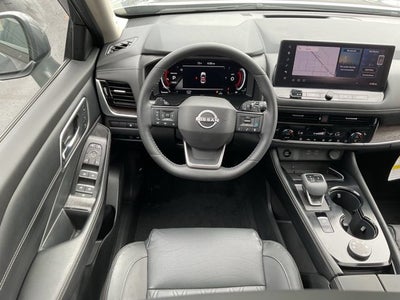 2025 Nissan Rogue Platinum