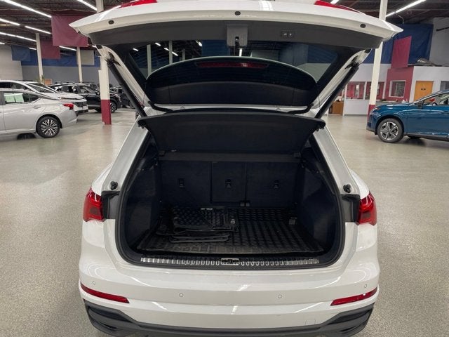 2024 Audi Q3 S line Premium Plus