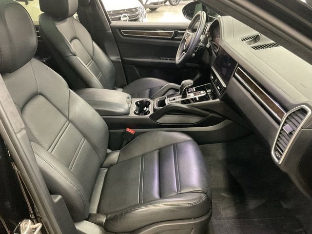 2023 Porsche Cayenne GTS