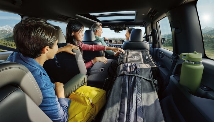 2025 Nissan Armada | Krenzen Nissan in Duluth MN