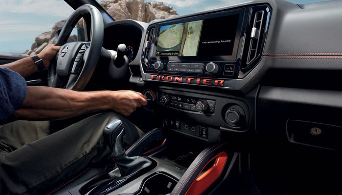 Krenzen Nissan in Duluth MN