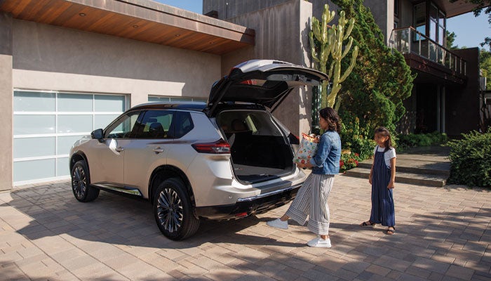 Krenzen Nissan in Duluth MN