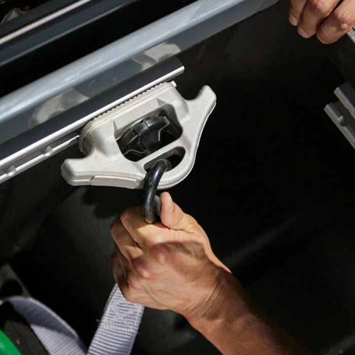 Krenzen Nissan in Duluth MN