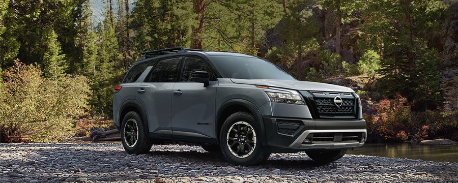 NISSAN Pathfinder Krenzen Nissan in Duluth MN